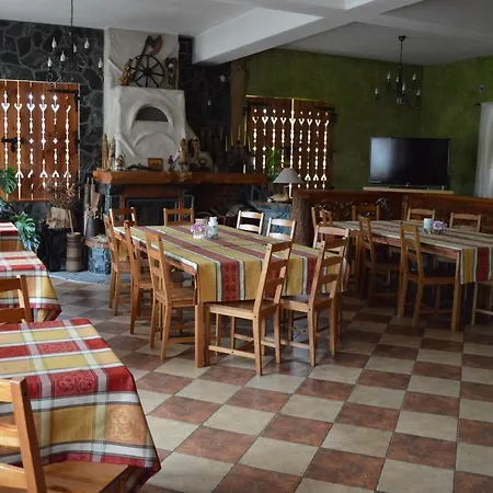 Amel Orawa Проживание в семье Podwilk