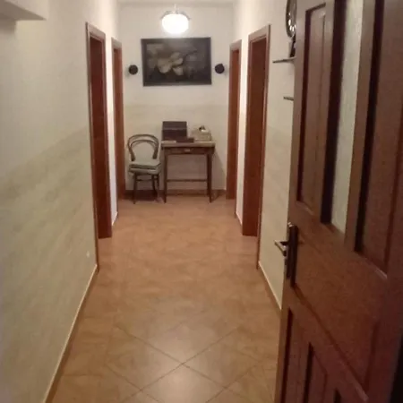 Amel Orawa Проживание в семье Podwilk