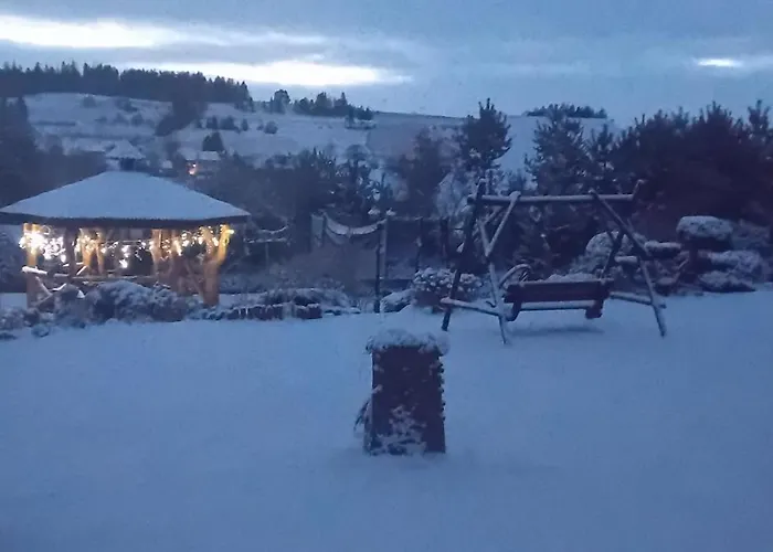 Privat bolig Amel Orawa *